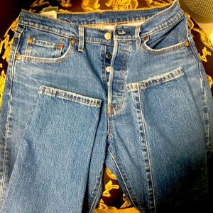 Levi’s size W29 L 28    501’ skinny jeans